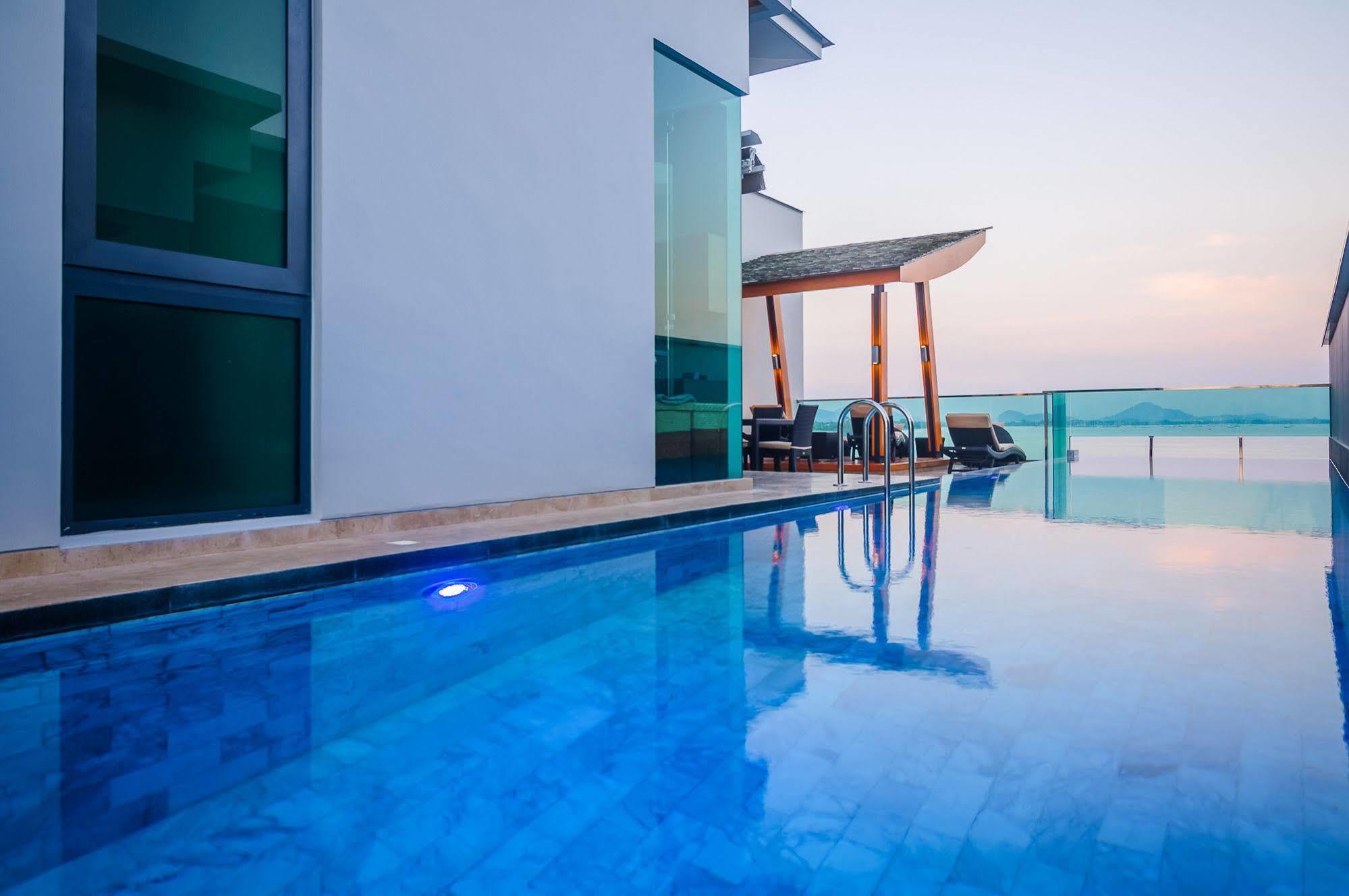 Elemental Villas Rawai Exterior foto